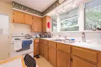 9747 SIDNEY STREET - thumbnail 10