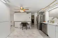 43 2035 MARTENS STREET - thumbnail 11