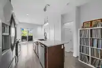 66 843 EWEN AVENUE - thumbnail 22