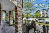 66 843 EWEN AVENUE - thumbnail 34