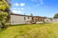 3D 3031 200 STREET - thumbnail 4