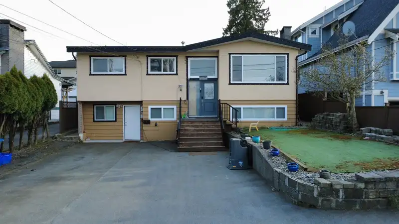 11662 96A AVENUE - photo 1 of 1
