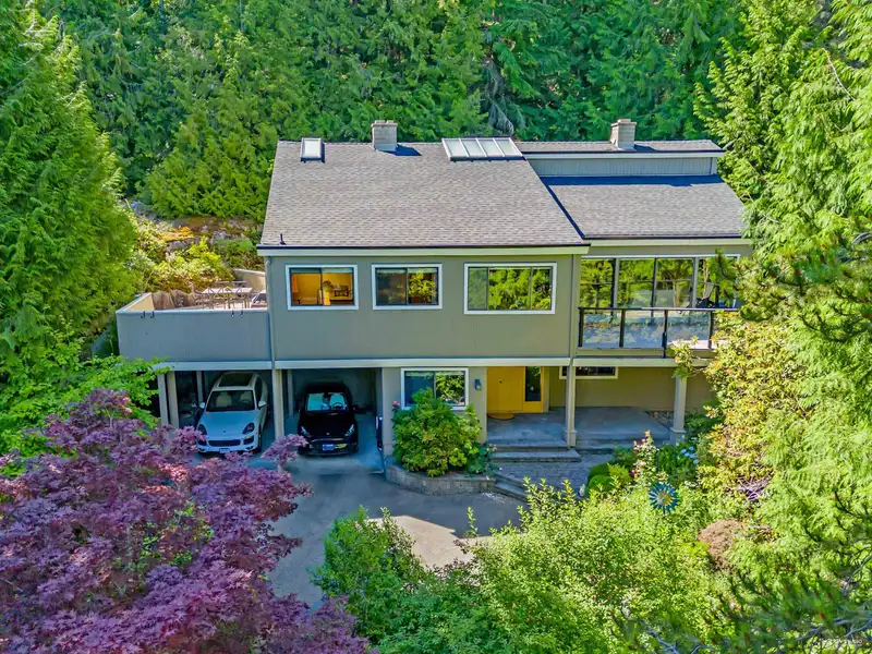 4623 CAULFEILD DRIVE - photo 1 of 40