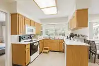 3373 196A STREET - thumbnail 8