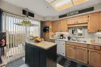 205 20064 56 AVENUE - thumbnail 10