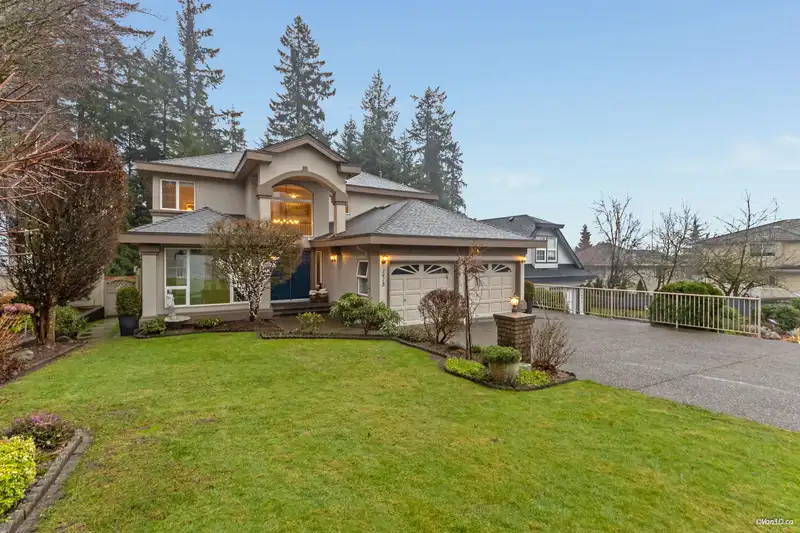 1415 GARIBALDI PLACE - photo 1 of 40