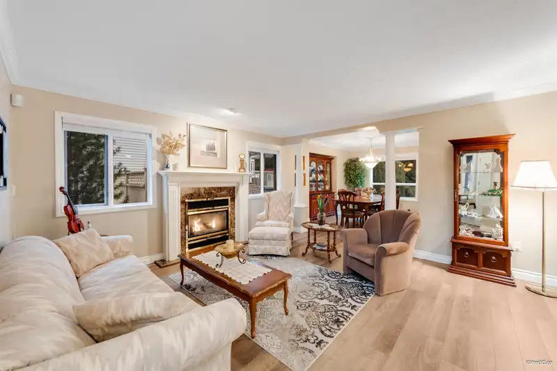 1415 GARIBALDI PLACE - photo 3 of 40