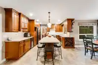 1415 GARIBALDI PLACE - thumbnail 10
