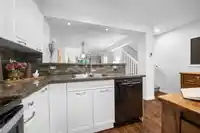 113 4401 BLAUSON BOULEVARD - thumbnail 12