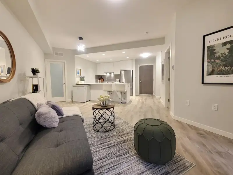 111 615 COTTONWOOD AVENUE - photo 3 of 31