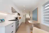 1026 E 13TH AVENUE - thumbnail 15