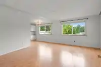 49 2270 196 STREET - thumbnail 28