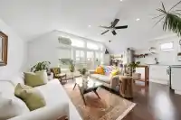 827 E 16TH AVENUE - thumbnail 1