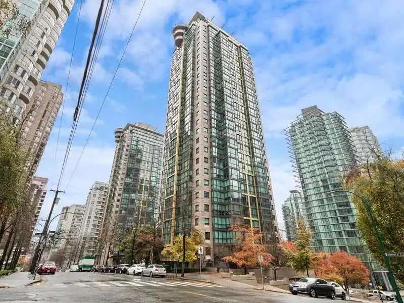 1010 1331 ALBERNI STREET - photo 1 of 1
