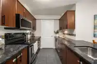 206 19340 65 AVENUE - thumbnail 9
