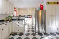 8625 144A STREET - thumbnail 17