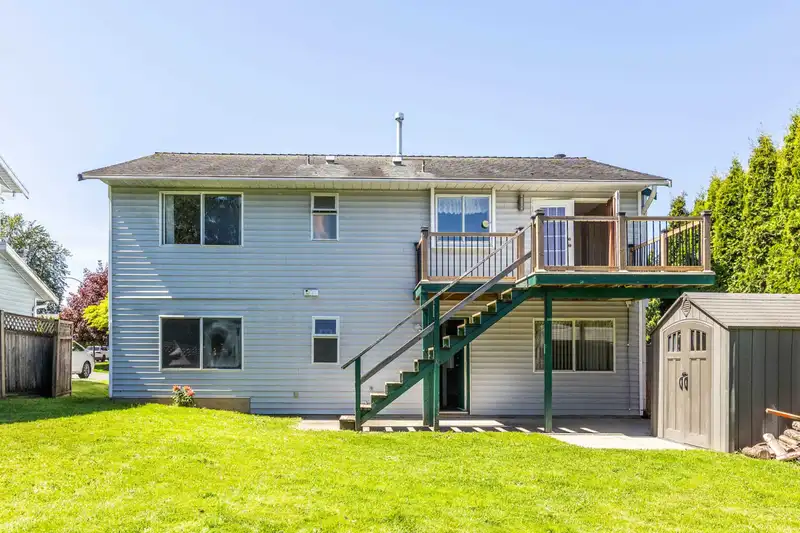 2978 266A STREET - photo 4 of 39