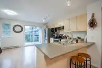 11 15871 85 AVENUE - thumbnail 13