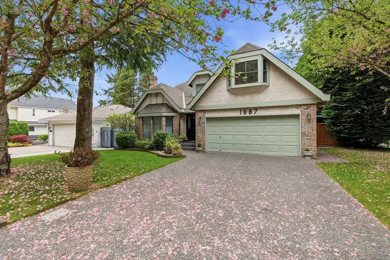 1987 144 STREET - photo 3 of 34