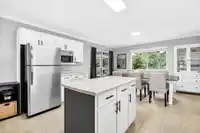 20126 WANSTEAD STREET - thumbnail 10