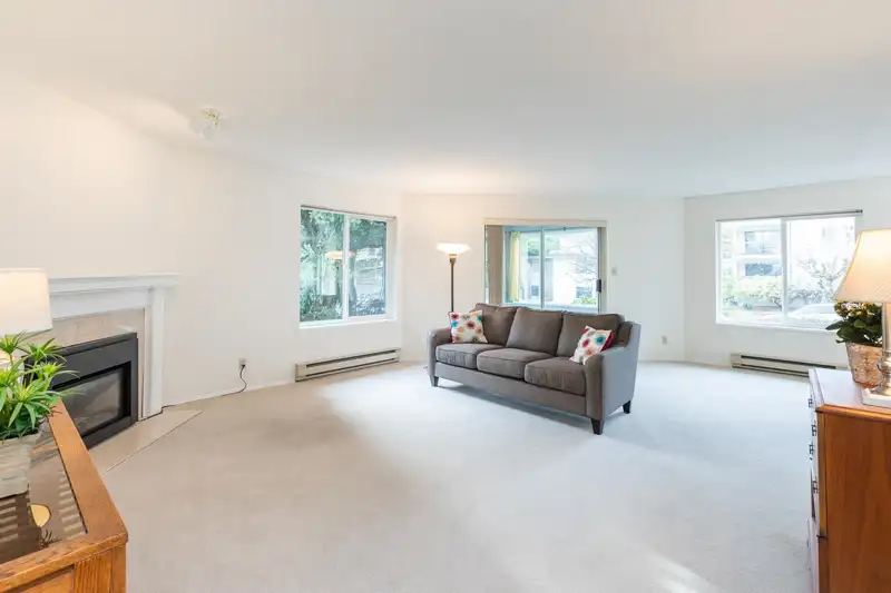 104 1378 FIR STREET - photo 3 of 39