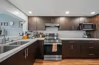 806 14881 103A AVENUE - thumbnail 8