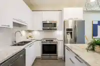 111 20696 EASTLEIGH CRESCENT - thumbnail 13