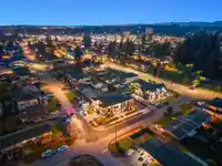 2 2491 LYNDEN STREET - thumbnail 33