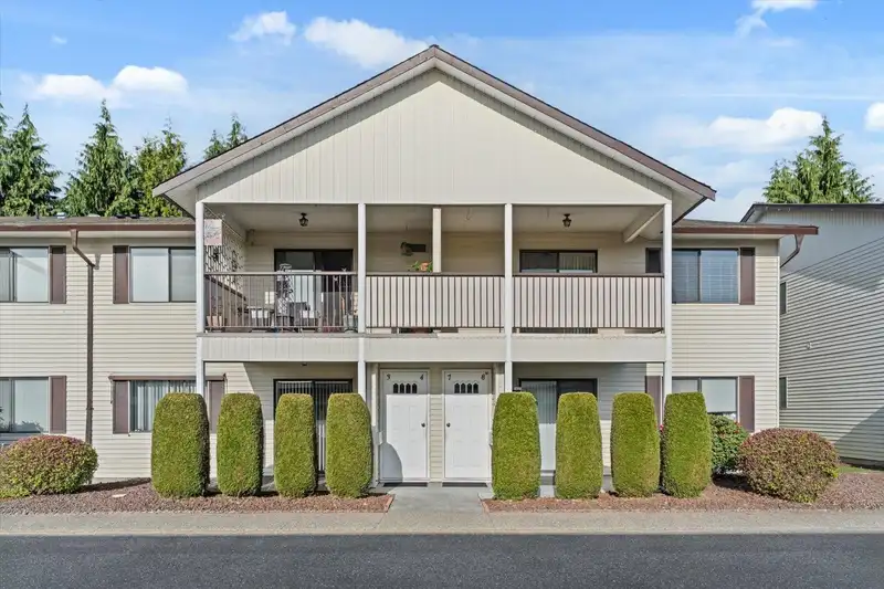 8 32959 GEORGE FERGUSON WAY - photo 1 of 28