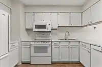 8 32959 GEORGE FERGUSON WAY - thumbnail 11