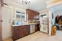 2148 2150 FERNDALE STREET - thumbnail 11