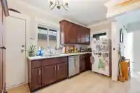 2148 2150 FERNDALE STREET - thumbnail 10
