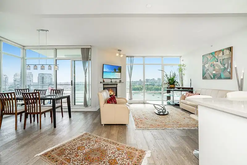 1502 1483 HOMER STREET - photo 2 of 38