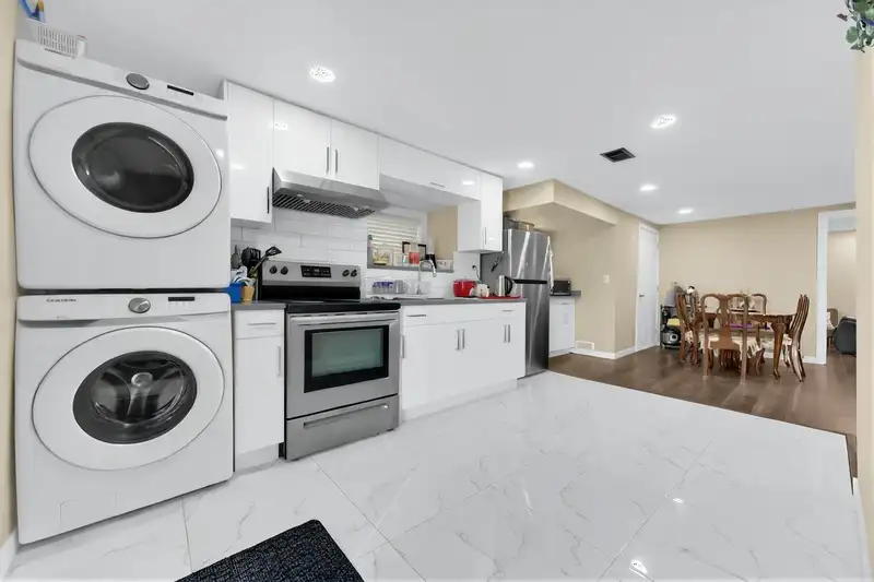 4967 SPENCER STREET - photo 4 of 33