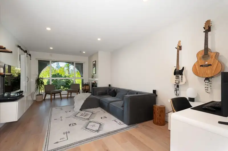 101 1166 W 6TH AVENUE - photo 2 of 30
