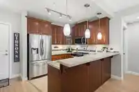 325 8218 207A STREET - thumbnail 11