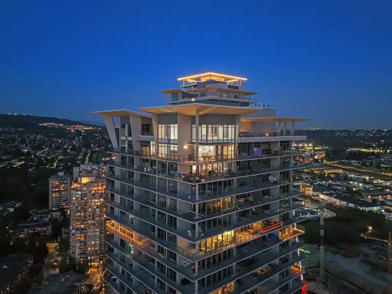 4402 4720 LOUGHEED HIGHWAY - photo 2 of 40