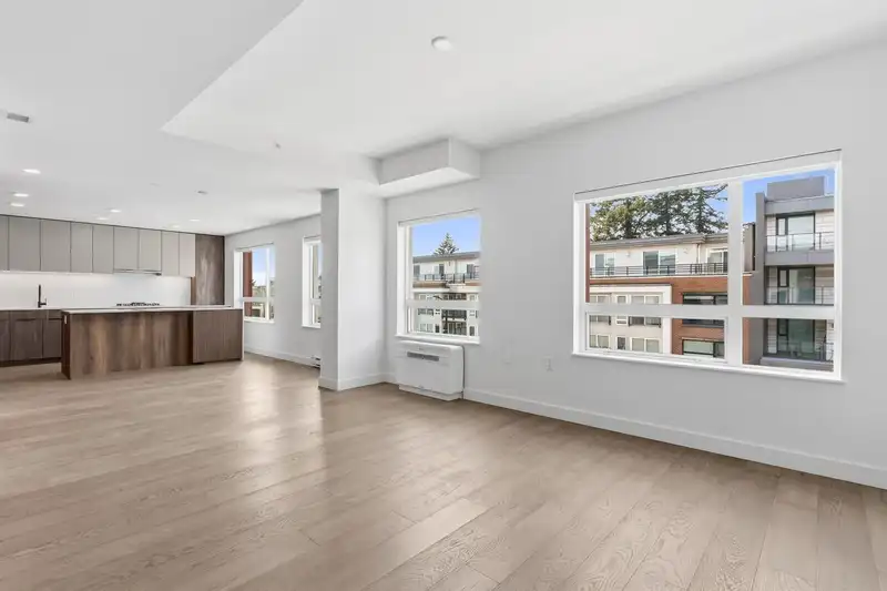 307 3590 W 39TH AVENUE - photo 1 of 35