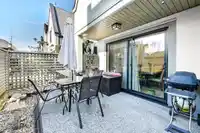 38 889 TOBRUCK AVENUE - thumbnail 13