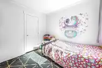 38 889 TOBRUCK AVENUE - thumbnail 19