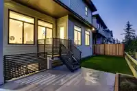 7522 205A STREET - thumbnail 38