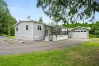 6124 264 STREET - thumbnail 2
