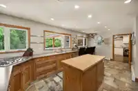 6124 264 STREET - thumbnail 7