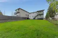249 PEMBINA STREET - thumbnail 39