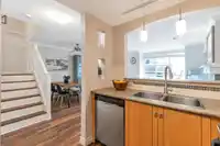 13 1073 LYNN VALLEY ROAD - thumbnail 10