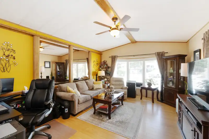 28 11932 POPLAR DRIVE - photo 2 of 23