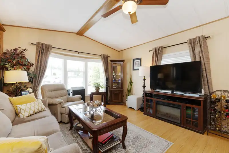 28 11932 POPLAR DRIVE - photo 3 of 23