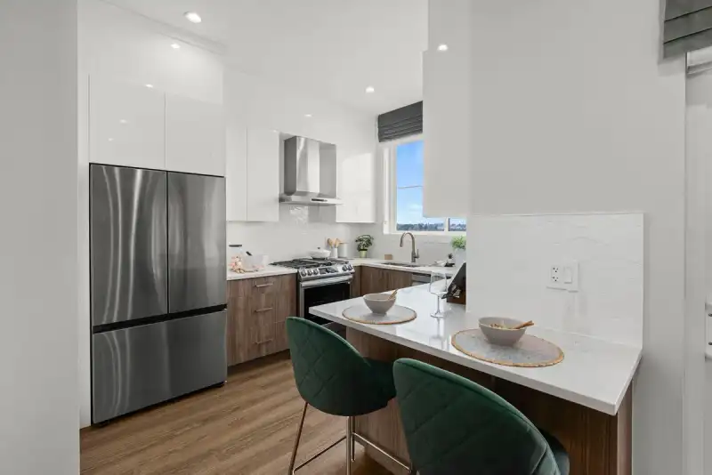 16 6035 141 STREET - photo 1 of 32
