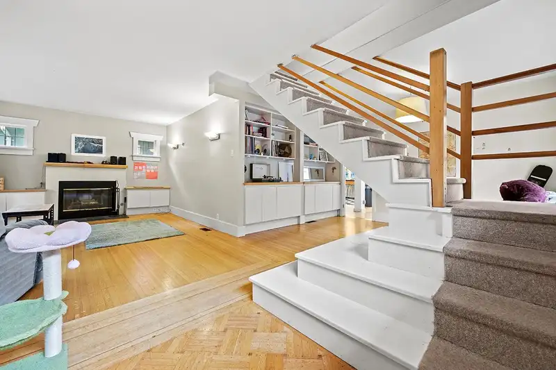 3825 W 31ST AVENUE - photo 3 of 33