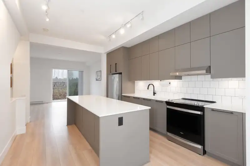 26 4726 ORCA WAY - photo 4 of 40